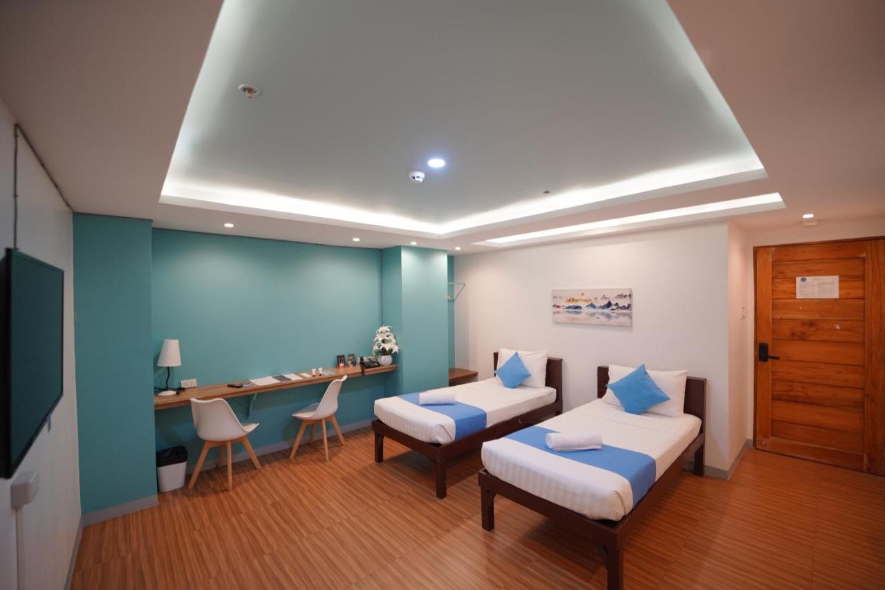 Arzo Hotel Premier Makati City Екстериор снимка
