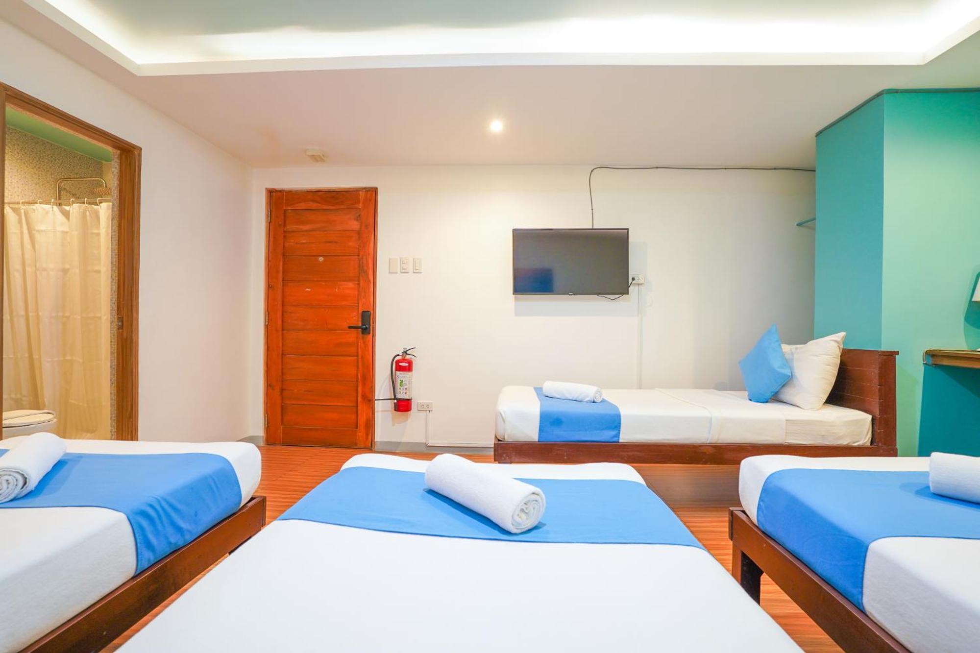 Arzo Hotel Premier Makati City Екстериор снимка